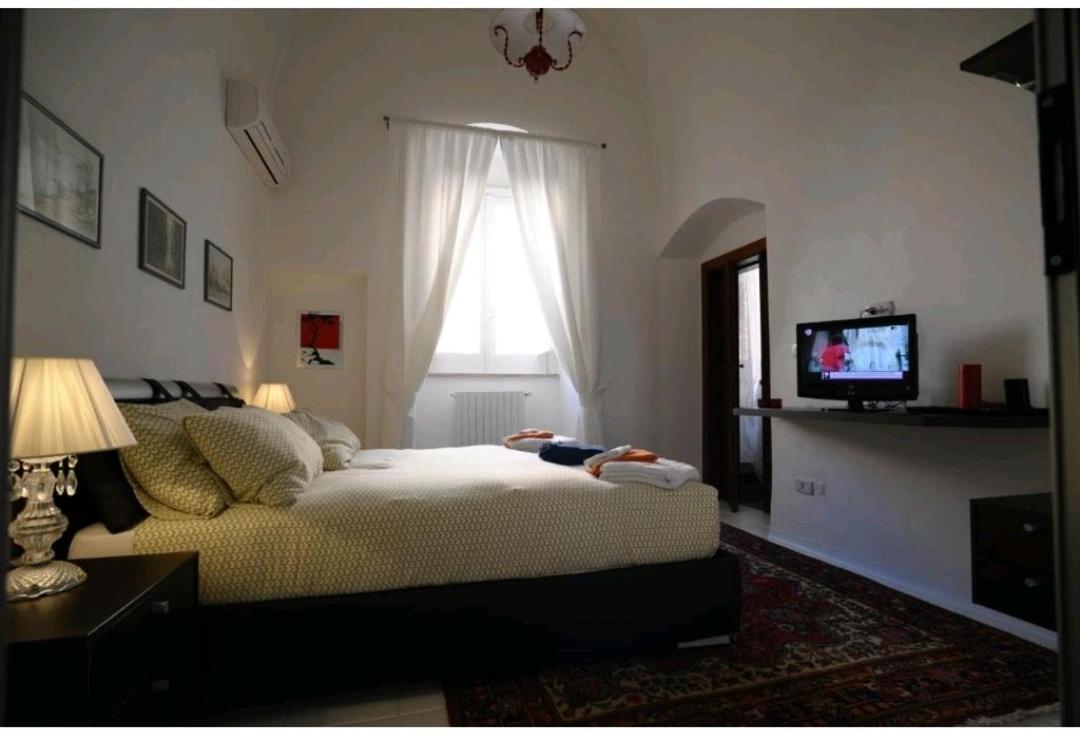 Saint Patrick Guest House Barletta Buitenkant foto