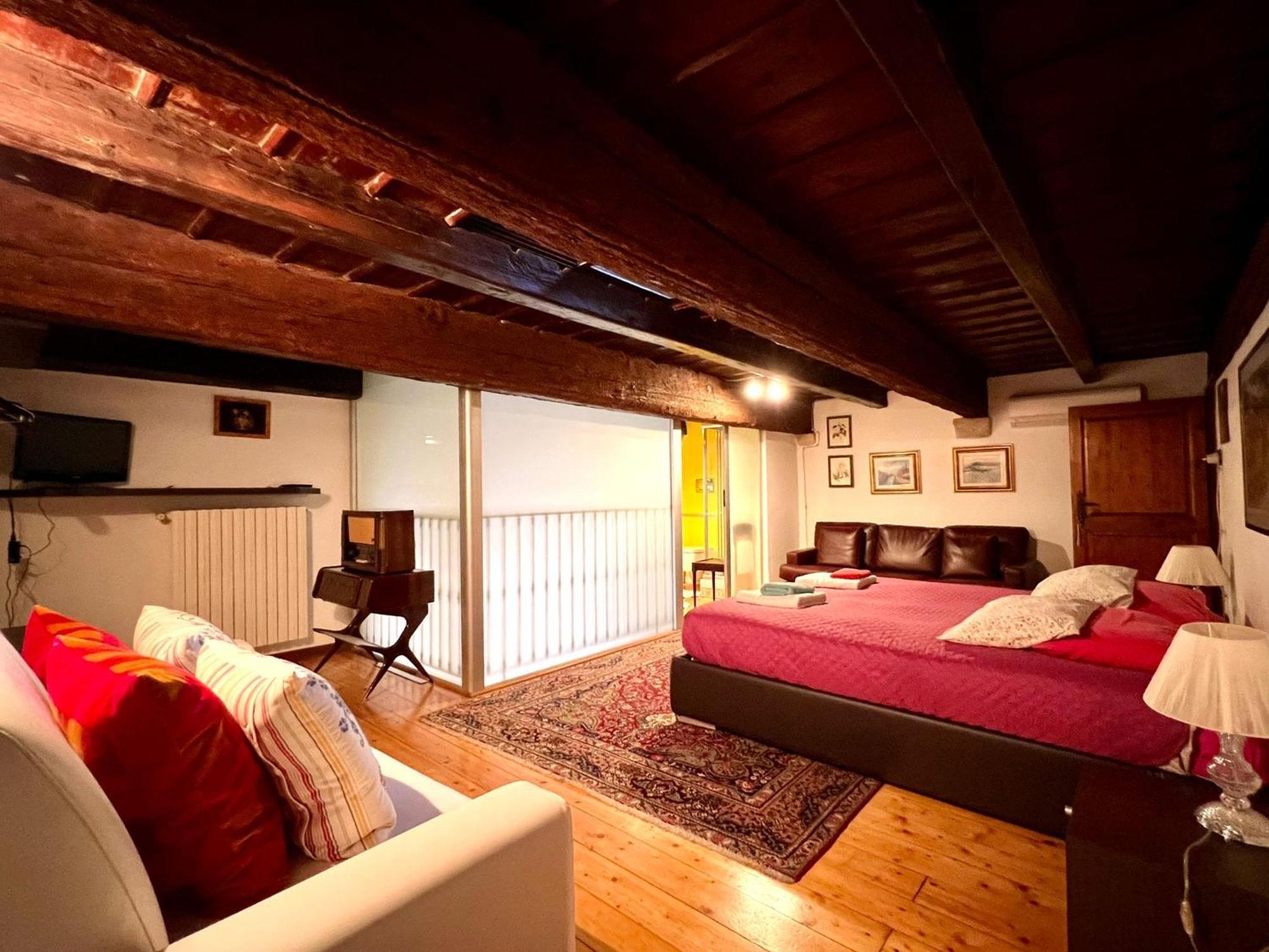Saint Patrick Guest House Barletta Buitenkant foto